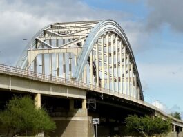 Boogbrug Vianen, foto RTV Utrecht, Caroline Geijsman