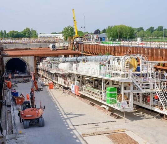 Onveilige omstandigheden - Foto tunnel Rijnlandroute