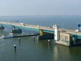 Haringvlietbrug