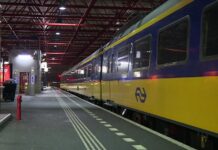 Lelystad - foto trein op station