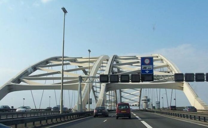 toekomstbestendige - Van Brienenordbrug beeld vanuit perspectief weggebruiker